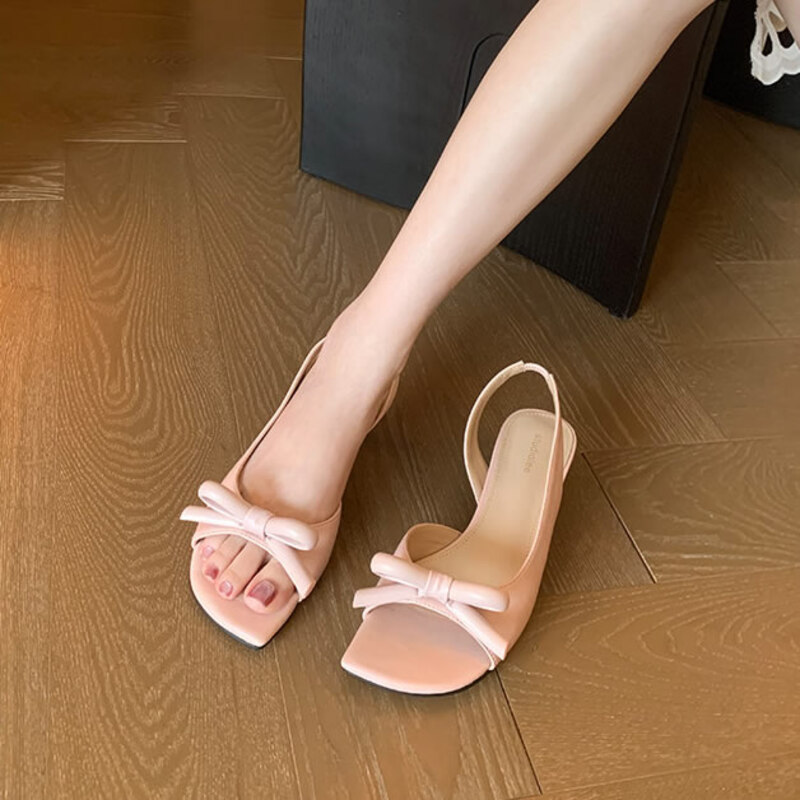 Elegantes Sandalias de Tacón B - Slip Dress Satin reseña y precio