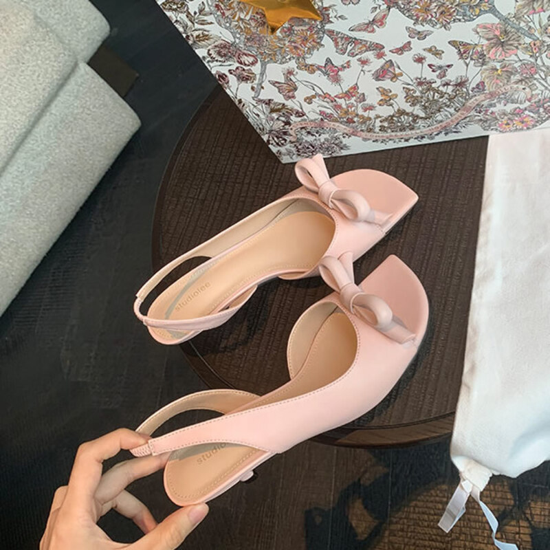 Elegantes Sandalias de Tacón B - Slip Dress Satin reseña y precio